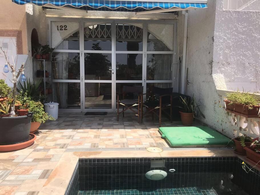 קמפואמור Spacious 2 Bedroom W/ Own Pool 5 Minutes Walk To Beach מראה חיצוני תמונה