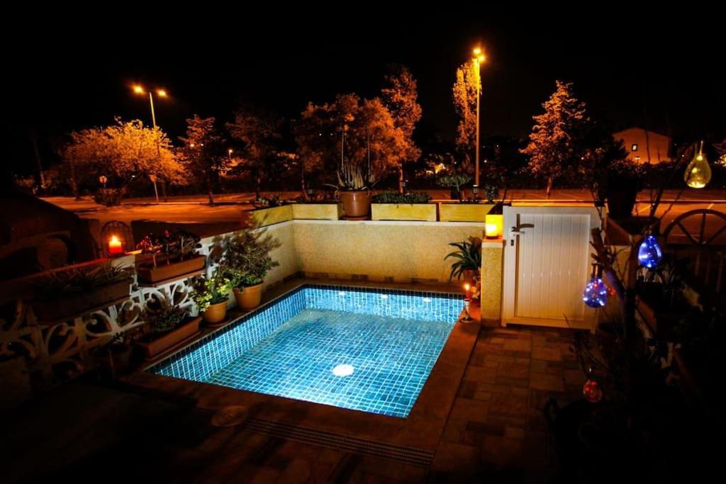 קמפואמור Spacious 2 Bedroom W/ Own Pool 5 Minutes Walk To Beach מראה חיצוני תמונה