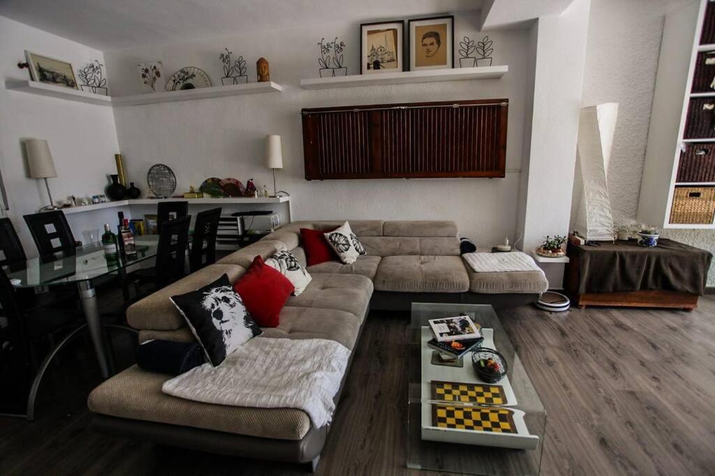 קמפואמור Spacious 2 Bedroom W/ Own Pool 5 Minutes Walk To Beach מראה חיצוני תמונה